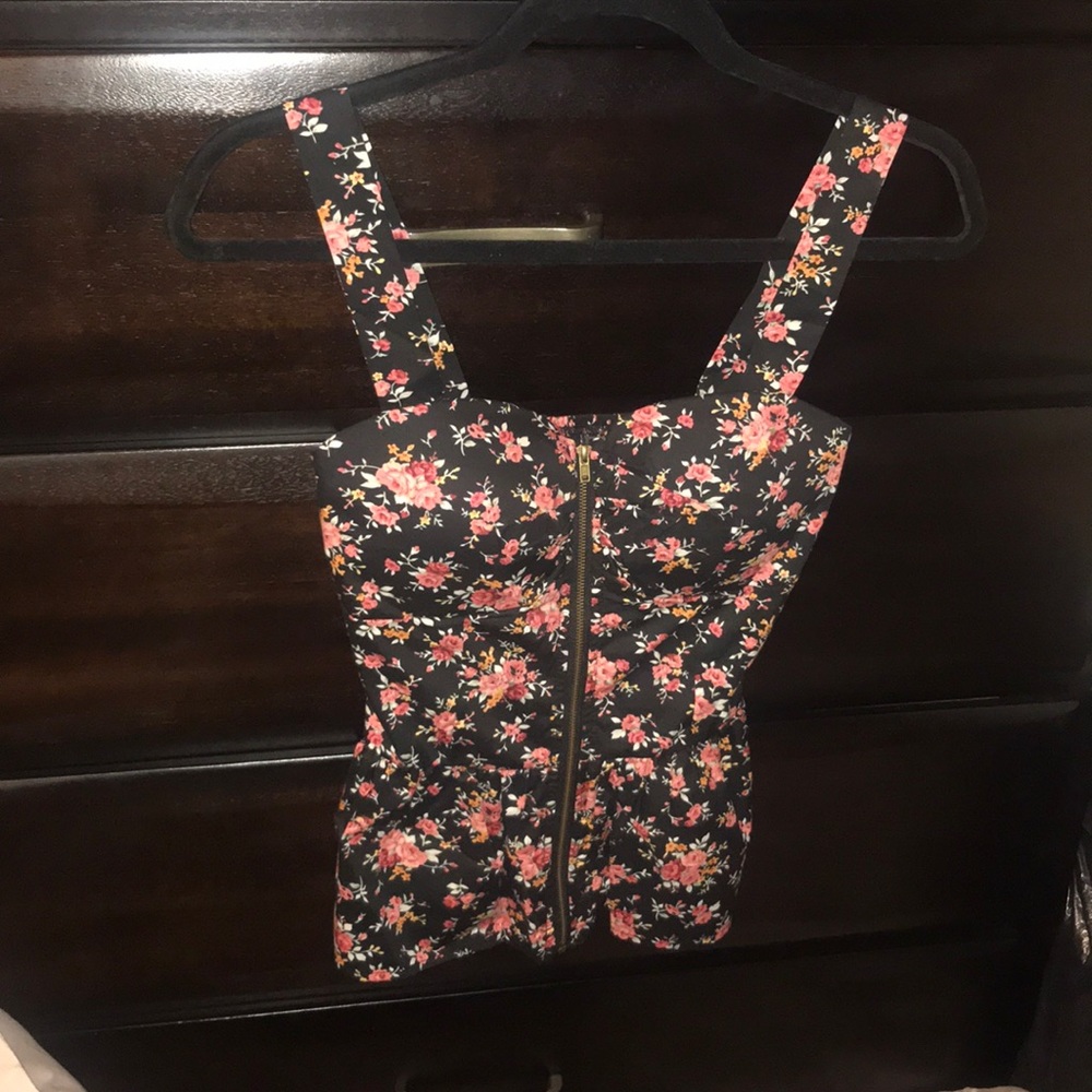 black and floral zippered top